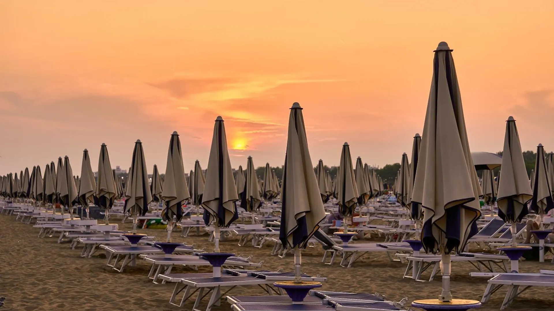 Luminous Apartment Near Lido Dei Pini - Beahost Bibione 0*,